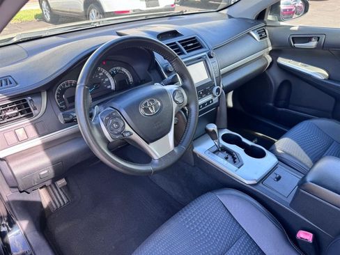 Used 2012 Toyota Camry SE FWD image 44