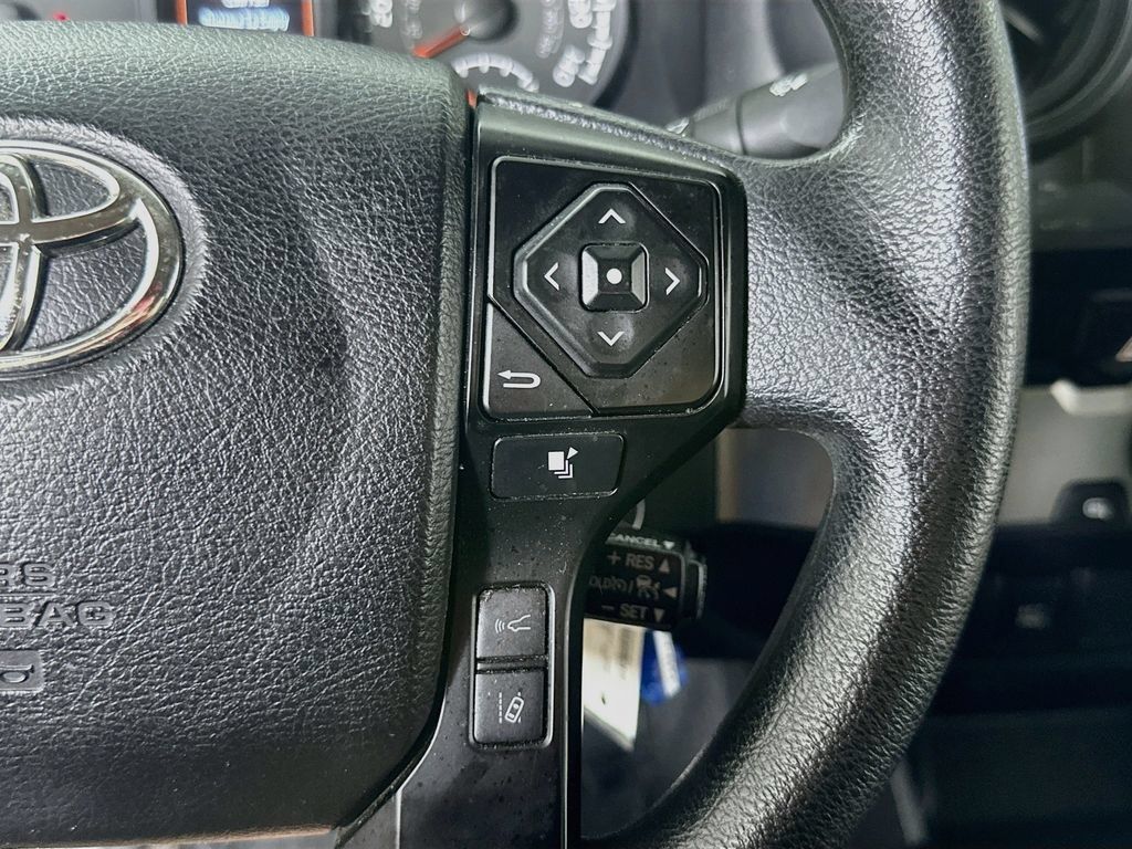 Used 2022 Toyota Tacoma SR RWD image 24