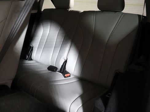 Certified 2025 Acura MDX SH-AWD w/ Technology Package image 14