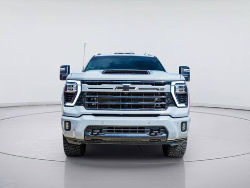 Used 2024 Chevrolet Silverado 3500 LTZ w/ LTZ Plus Package AWD/4WD image 5