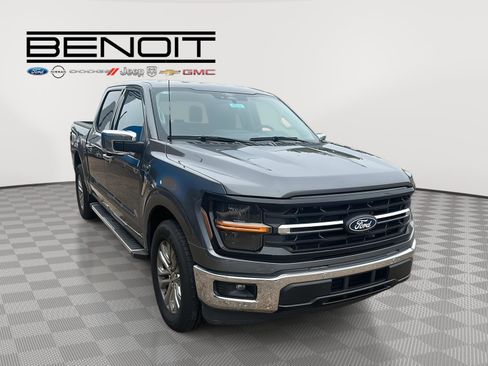 New 2025 Ford F150 XLT w/ Equipment Group 302A MID image 3