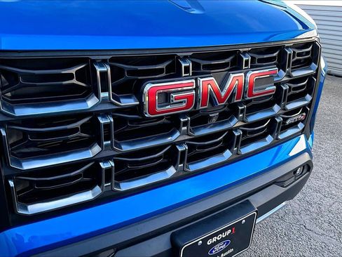 Used 2024 GMC Canyon AT4 w/ AT4 Premium Package image 29