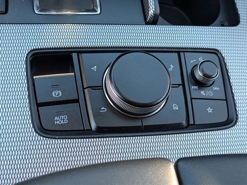 Used 2024 MAZDA CX-90 3.3 Turbo w/ Preferred Package image 19