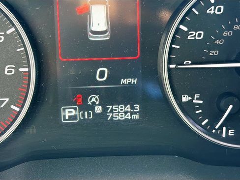Used 2025 Subaru Forester Premium AWD/4WD image 12