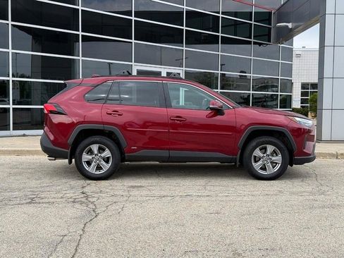 Used 2023 Toyota RAV4 XLE w/ Convenience Package AWD/4WD image 2