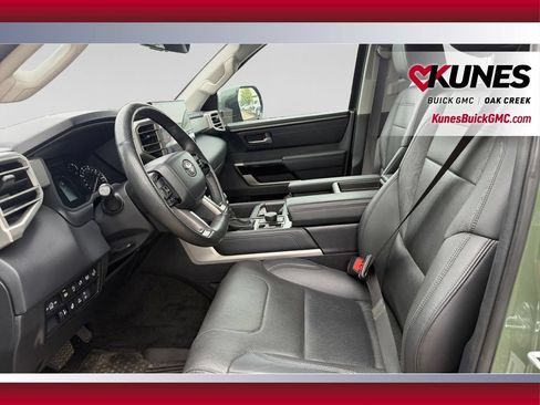Used 2022 Toyota Tundra Limited w/ Power Package AWD/4WD image 22