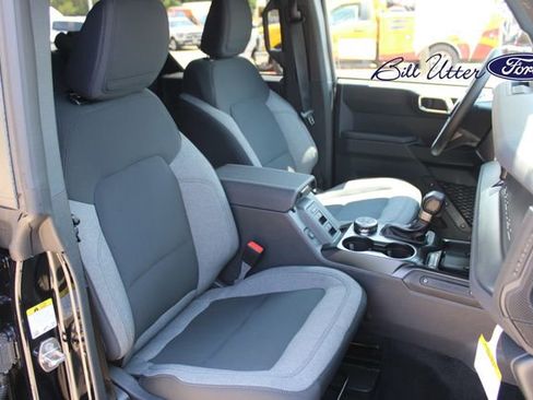 New 2025 Ford Bronco Big Bend image 7