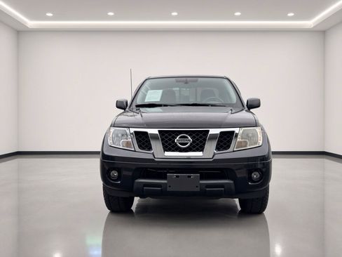 Used 2019 Nissan Frontier SV w/ Value Truck Package AWD/4WD image 9