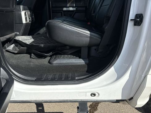 Used 2017 Ford F350 Lariat w/ Lariat Ultimate Package image 25