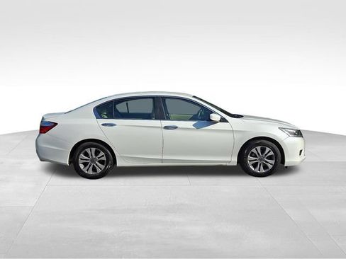 Used 2014 Honda Accord LX image 9
