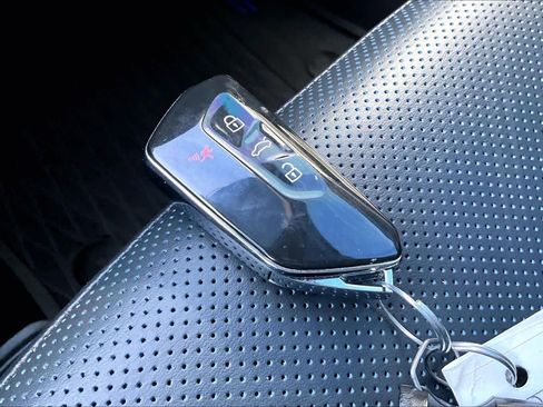 Used 2023 Volkswagen Golf 20th Anniversary Edition w/ Golf Protection Package image 14