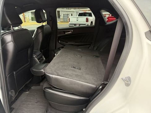 Used 2023 Ford Edge ST image 26