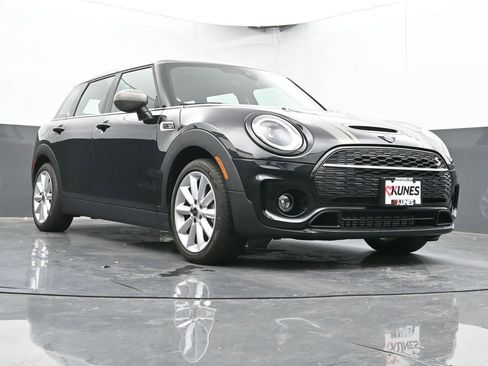 Used 2023 MINI Cooper Clubman S w/ Premium Package image 71