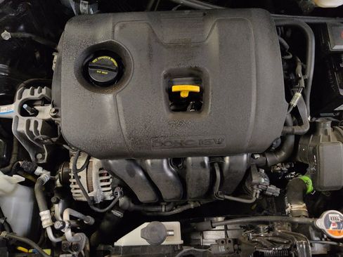Used 2021 Kia Soul LX FWD image 30