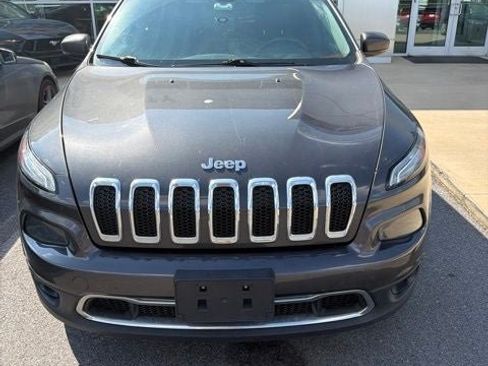 Used 2015 Jeep Cherokee Limited AWD/4WD image 1