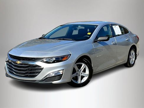 Certified 2019 Chevrolet Malibu LS image 4