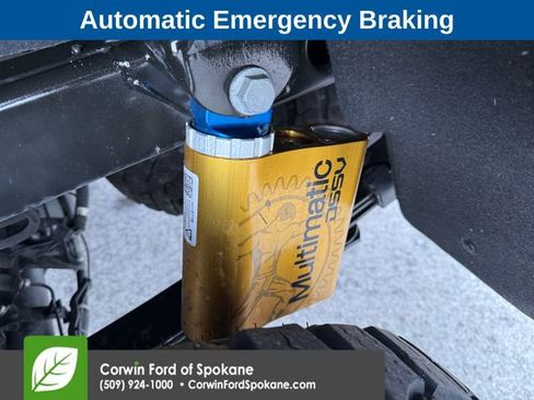 Used 2024 GMC Canyon AT4X image 10