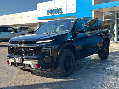 New 2026 Chevrolet Traverse Z71 w/ Enhanced Driving Package image 3