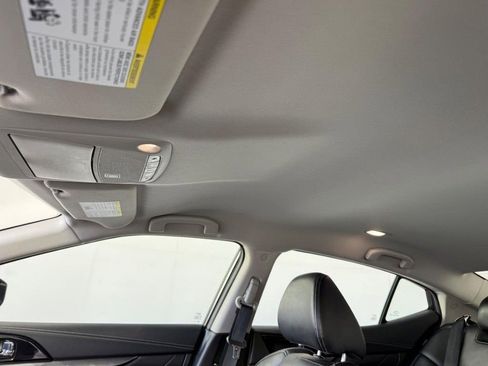 Used 2023 Nissan Maxima SV w/ Floor Mat Group FWD image 17