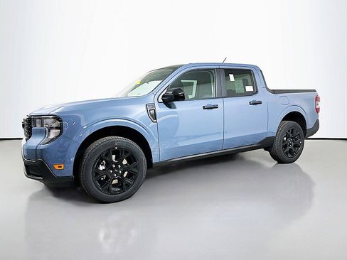 New 2025 Ford Maverick XLT w/ Black Appearance Package image 3