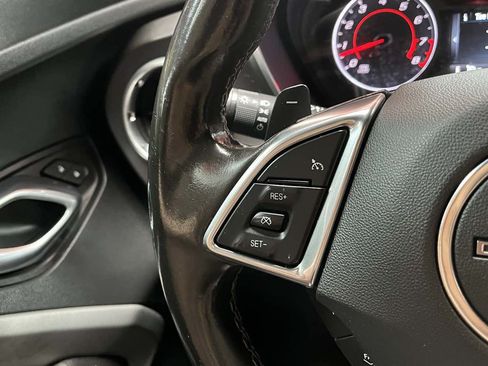 Used 2016 Chevrolet Camaro LT RWD image 12