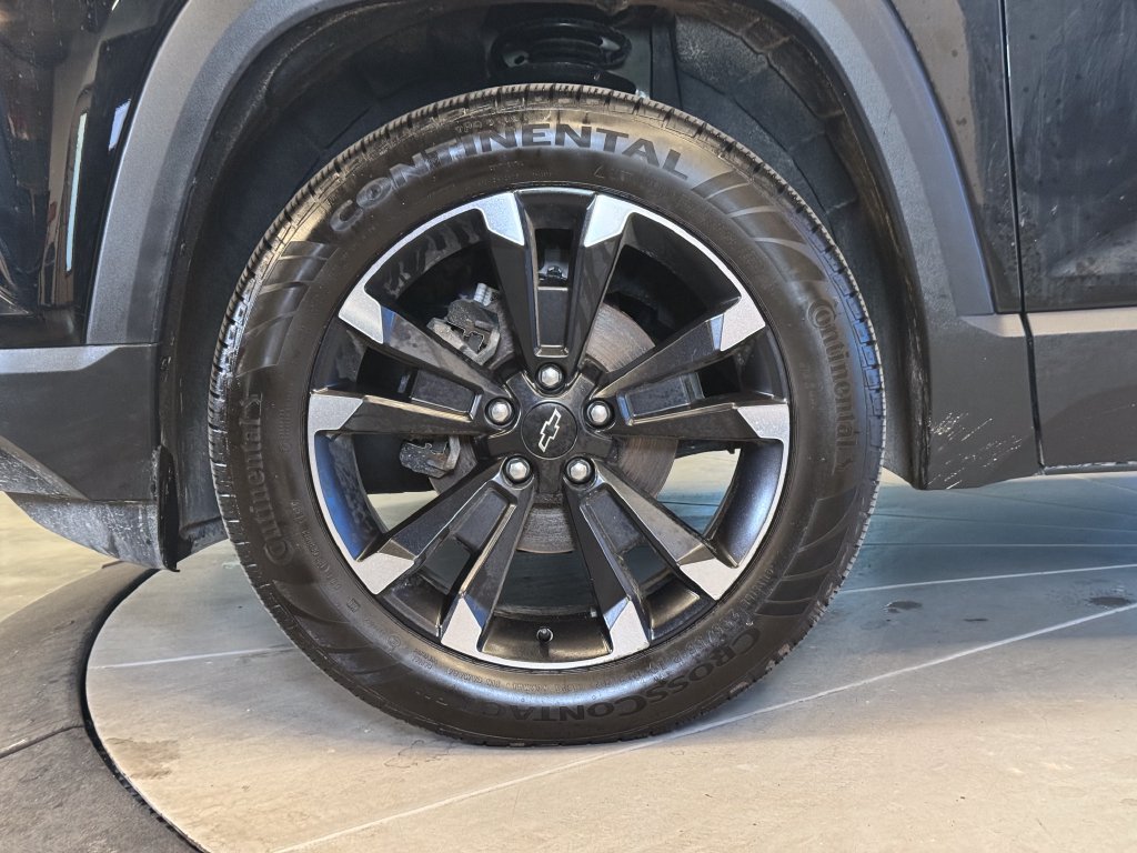 Used 2025 Chevrolet Equinox RS w/ Convenience Package III AWD/4WD image 25