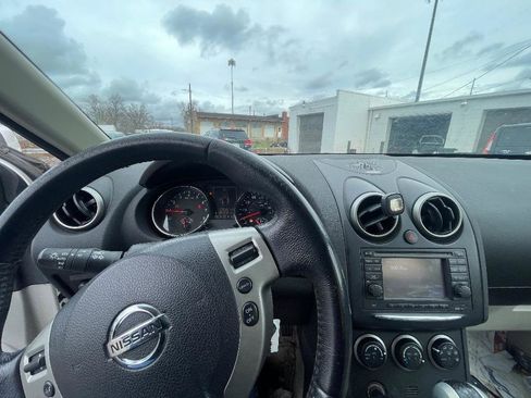 Used 2013 Nissan Rogue SL image 10