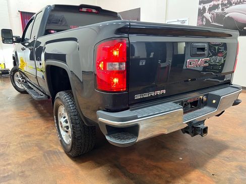Used 2019 GMC Sierra 2500 SLE w/ SLE Preferred Package image 39