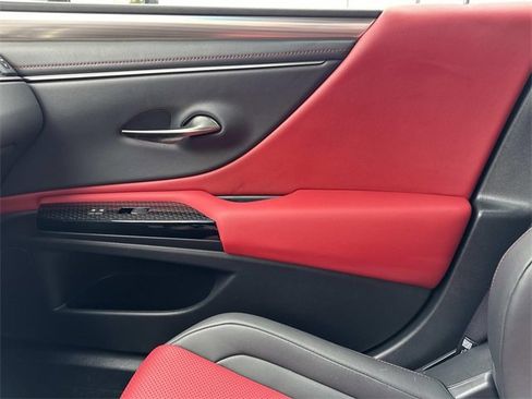 Certified 2025 Lexus ES 350 F Sport image 22