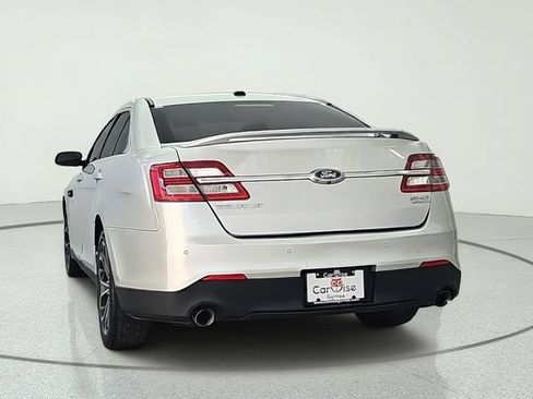 Used 2018 Ford Taurus SHO AWD/4WD image 5