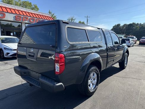 Used 2013 Nissan Frontier SV AWD/4WD image 5