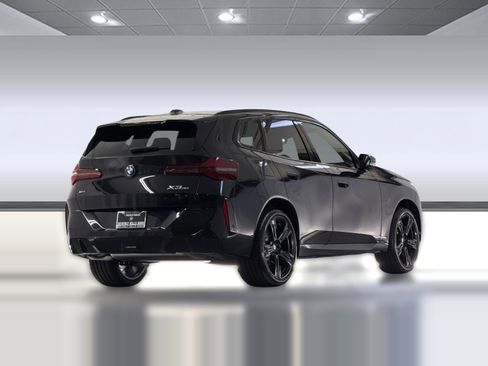 New 2026 BMW X3 xDrive30 w/ M Sport Package AWD/4WD image 8