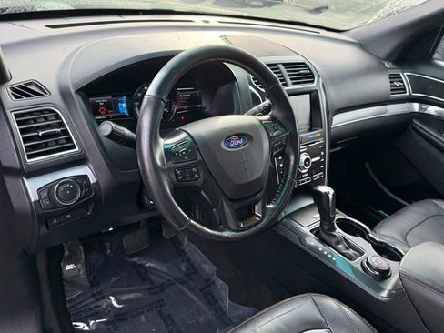 Used 2016 Ford Explorer Sport w/ Equipment Group 401A image 11