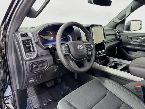 New 2026 RAM 1500 Big Horn AWD/4WD image 9