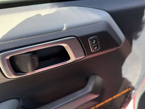 Used 2021 Ford Bronco Badlands image 20