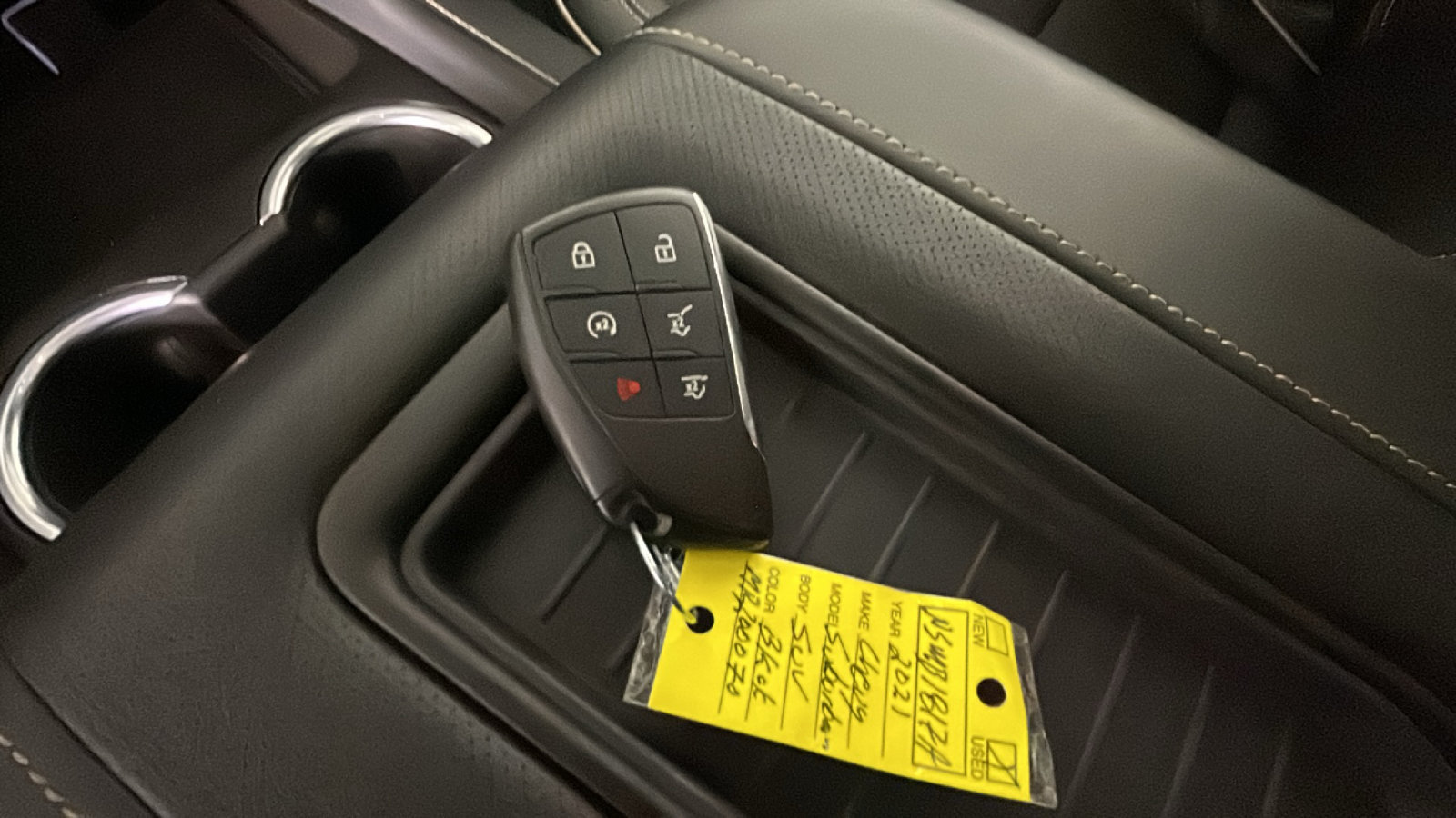 Used 2021 Chevrolet Suburban Premier w/ Premium Package RWD image 24