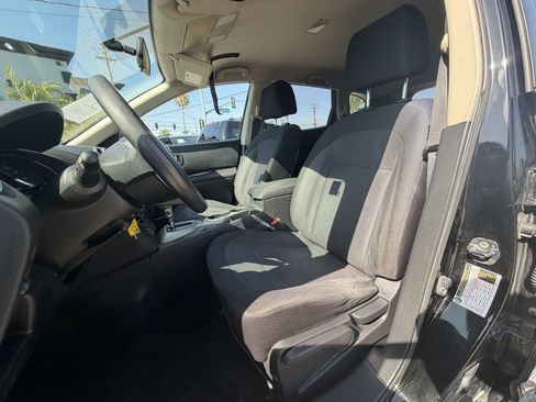 Used 2013 Nissan Rogue S w/ Special Edition Pkg AWD/4WD image 11