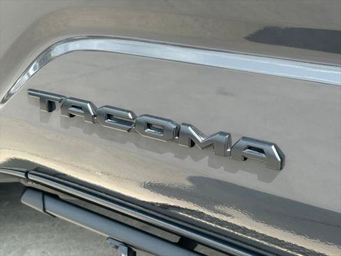 Certified 2026 Toyota Tacoma TRD Sport AWD/4WD image 15