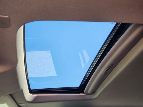 Used 2025 Chevrolet Silverado 1500 LTZ w/ LTZ Premium Texas Edition image 6