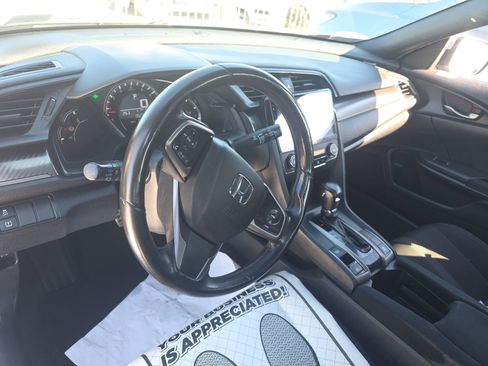 Used 2018 Honda Civic Sport image 15