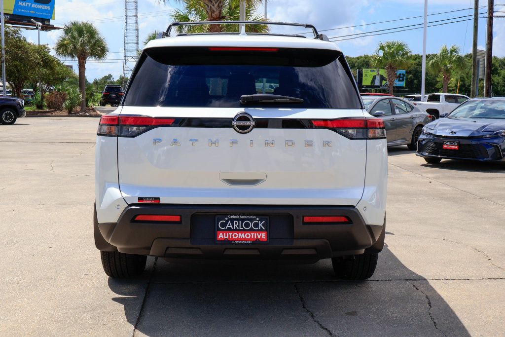 Used 2025 Nissan Pathfinder SV FWD image 24