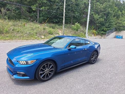 Used 2017 Ford Mustang Coupe w/ Wheel & Stripe Package RWD image 6
