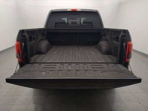 Used 2015 Ford F150 Lariat image 29