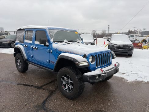 Used 2021 Jeep Wrangler Unlimited Rubicon w/ Cold Weather Group image 4