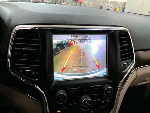 Used 2015 Jeep Grand Cherokee Limited AWD/4WD image 20