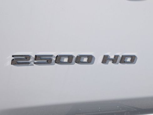 Used 2025 Chevrolet Silverado 2500 LTZ w/ LTZ Plus Package image 13