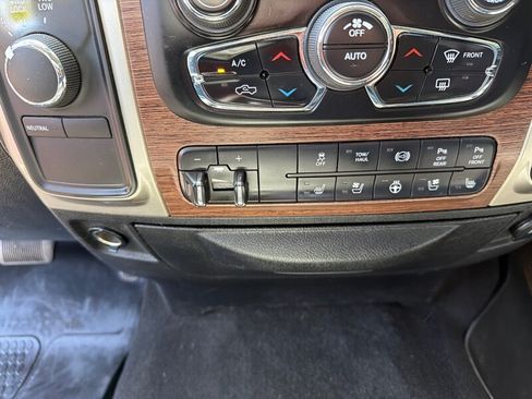 Used 2018 RAM 2500 Laramie AWD/4WD image 19