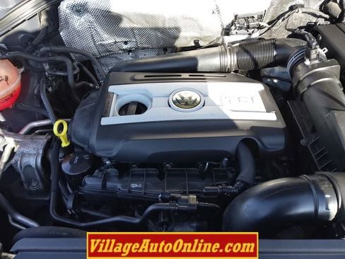 Used 2016 Volkswagen Tiguan SE image 47