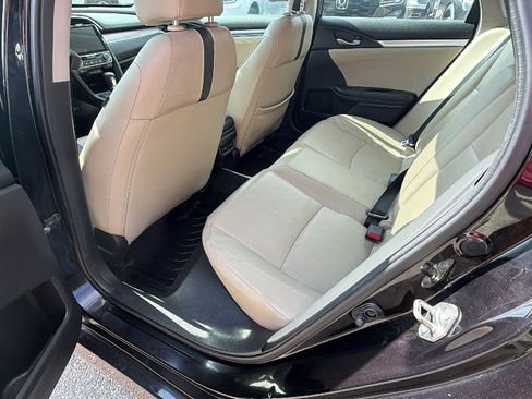 Used 2016 Honda Civic Touring image 24