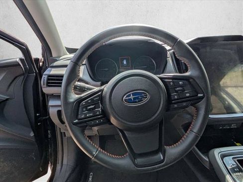 Used 2024 Subaru Crosstrek 2.5i Limited AWD/4WD image 16